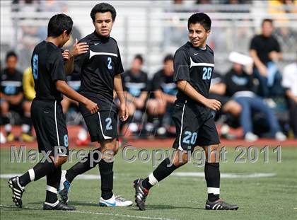 Thumbnail 2 in Parker vs. Salesian (CIF SoCal D3 Regional Final) photogallery.