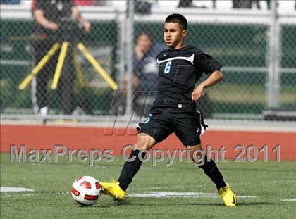 Thumbnail 3 in Parker vs. Salesian (CIF SoCal D3 Regional Final) photogallery.