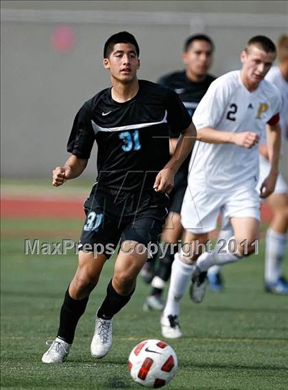Thumbnail 2 in Parker vs. Salesian (CIF SoCal D3 Regional Final) photogallery.