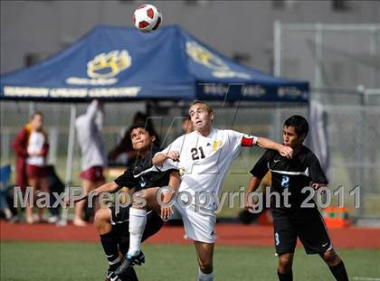 Thumbnail 2 in Parker vs. Salesian (CIF SoCal D3 Regional Final) photogallery.
