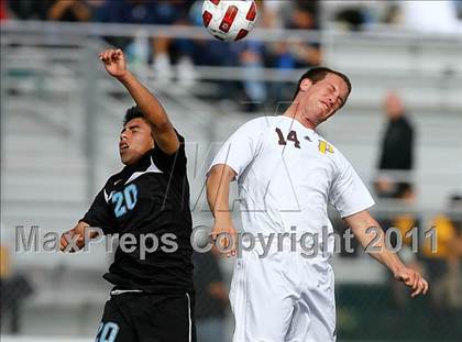 Thumbnail 3 in Parker vs. Salesian (CIF SoCal D3 Regional Final) photogallery.