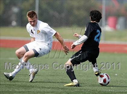 Thumbnail 2 in Parker vs. Salesian (CIF SoCal D3 Regional Final) photogallery.