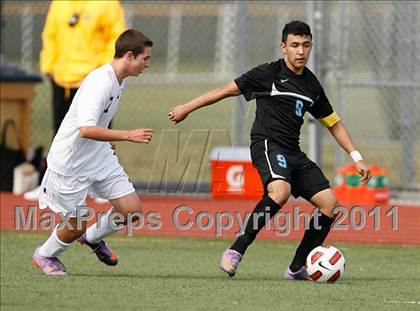 Thumbnail 3 in Parker vs. Salesian (CIF SoCal D3 Regional Final) photogallery.