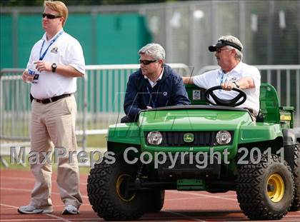 Thumbnail 2 in Parker vs. Salesian (CIF SoCal D3 Regional Final) photogallery.