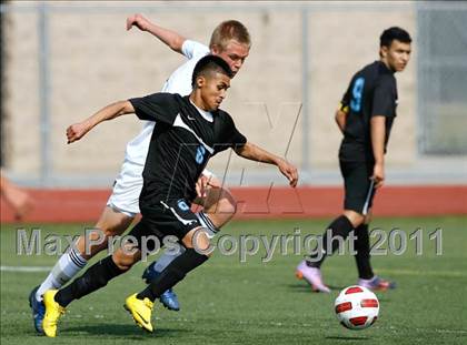 Thumbnail 1 in Parker vs. Salesian (CIF SoCal D3 Regional Final) photogallery.