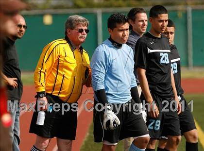 Thumbnail 3 in Parker vs. Salesian (CIF SoCal D3 Regional Final) photogallery.