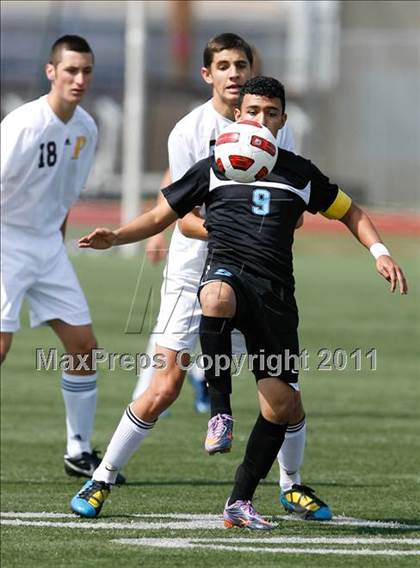 Thumbnail 3 in Parker vs. Salesian (CIF SoCal D3 Regional Final) photogallery.