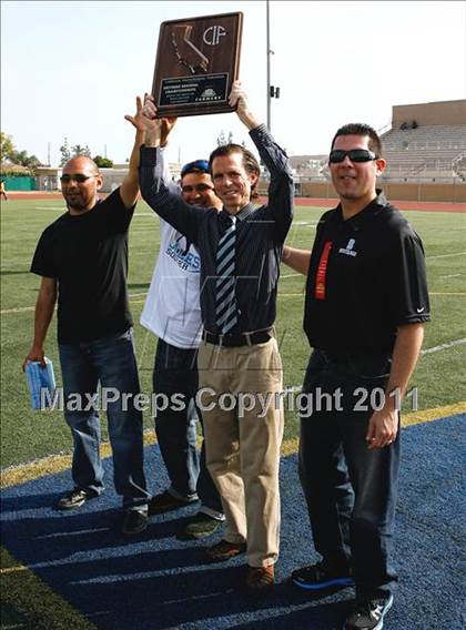 Thumbnail 3 in Parker vs. Salesian (CIF SoCal D3 Regional Final) photogallery.