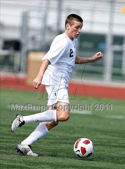 Thumbnail 2 in Parker vs. Salesian (CIF SoCal D3 Regional Final) photogallery.
