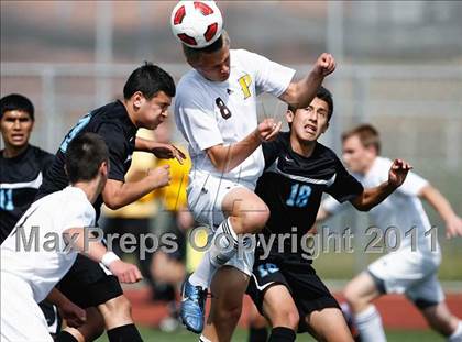 Thumbnail 2 in Parker vs. Salesian (CIF SoCal D3 Regional Final) photogallery.
