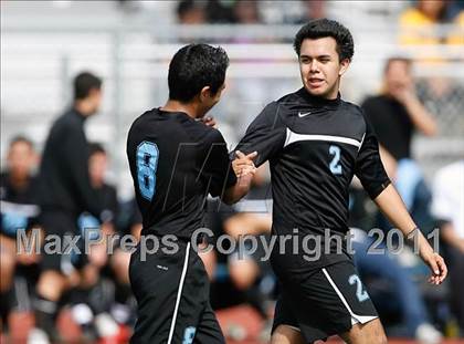 Thumbnail 3 in Parker vs. Salesian (CIF SoCal D3 Regional Final) photogallery.