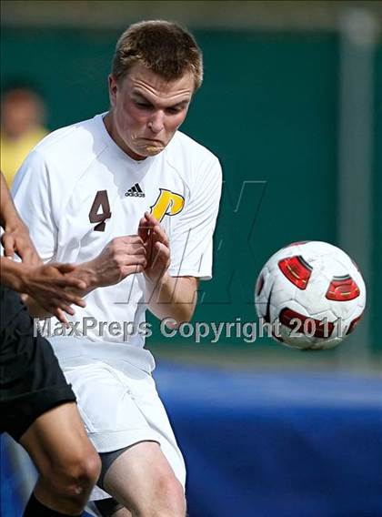 Thumbnail 1 in Parker vs. Salesian (CIF SoCal D3 Regional Final) photogallery.