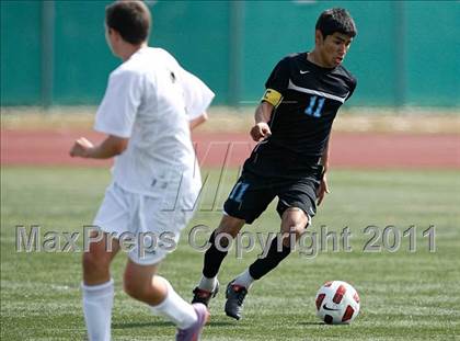 Thumbnail 2 in Parker vs. Salesian (CIF SoCal D3 Regional Final) photogallery.