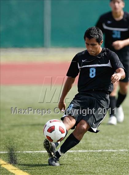 Thumbnail 2 in Parker vs. Salesian (CIF SoCal D3 Regional Final) photogallery.