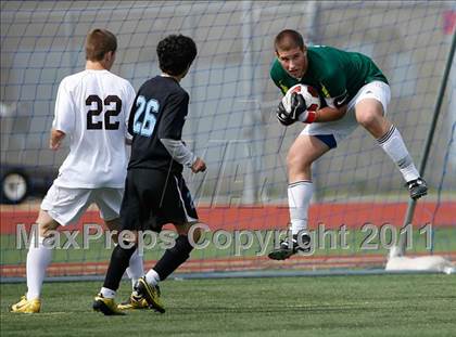 Thumbnail 2 in Parker vs. Salesian (CIF SoCal D3 Regional Final) photogallery.