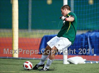 Thumbnail 2 in Parker vs. Salesian (CIF SoCal D3 Regional Final) photogallery.
