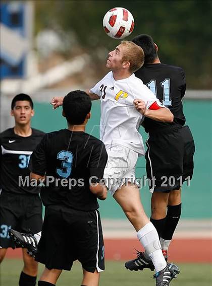 Thumbnail 3 in Parker vs. Salesian (CIF SoCal D3 Regional Final) photogallery.