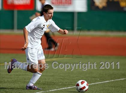 Thumbnail 3 in Parker vs. Salesian (CIF SoCal D3 Regional Final) photogallery.