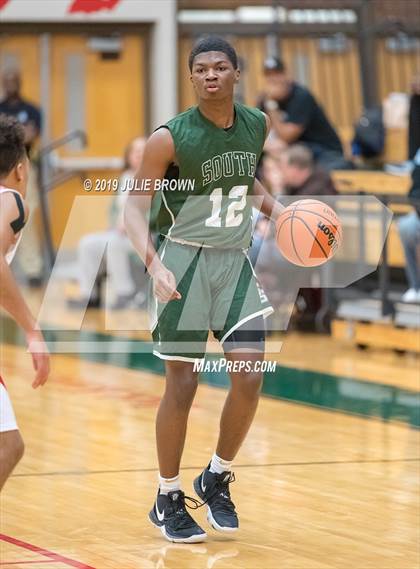 Thumbnail 3 in Fort Wayne South Side @ Lawrence North photogallery.
