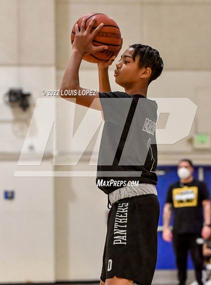 Thumbnail 3 in Diamond Ranch @ Charter Oak photogallery.