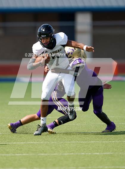 Thumbnail 2 in Mart vs Anahuac (Neutral Site) photogallery.