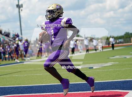 Thumbnail 1 in Mart vs Anahuac (Neutral Site) photogallery.
