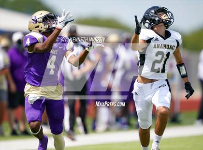 Thumbnail 3 in Mart vs Anahuac (Neutral Site) photogallery.
