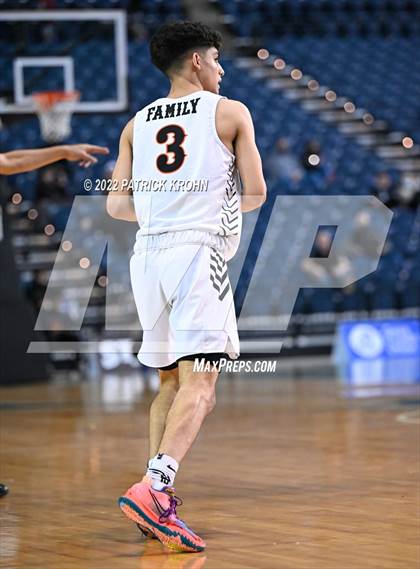Thumbnail 1 in Graham-Kapowsin vs. Davis (WIAA 4A Round 1 State Playoff)  photogallery.