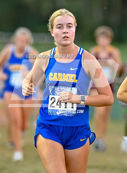 Thumbnail 2 in Nike Twilight Invitational (Open 1) photogallery.