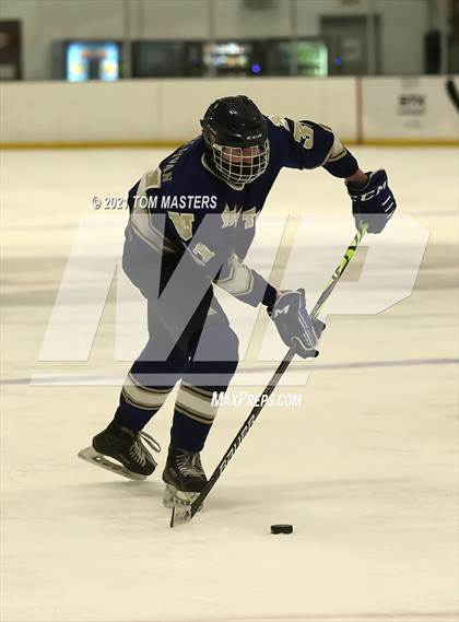 Thumbnail 3 in Newtown @ Norwalk/McMahon photogallery.