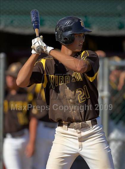 Thumbnail 2 in Benicia vs. Yuba City (CIF SJS D3 Final) photogallery.