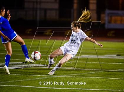 Thumbnail 2 in Chula Vista vs. Mission Vista (CIF SDS D3 Final) photogallery.