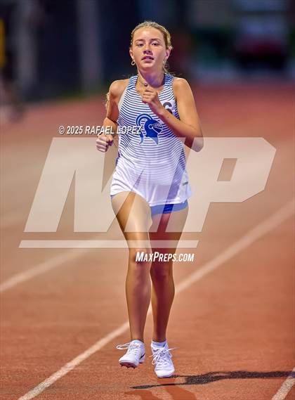 Thumbnail 2 in Eagle No Tax Relays (1600M) photogallery.