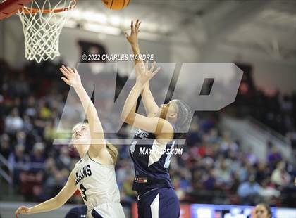 Thumbnail 3 in Bertie vs. Bishop McGuinness (NCHSAA 1A Championship) photogallery.
