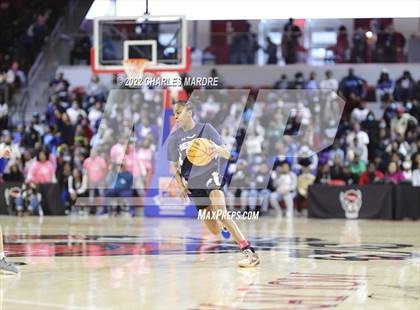 Thumbnail 1 in Bertie vs. Bishop McGuinness (NCHSAA 1A Championship) photogallery.