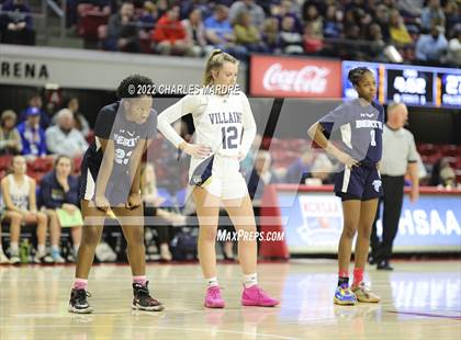 Thumbnail 3 in Bertie vs. Bishop McGuinness (NCHSAA 1A Championship) photogallery.