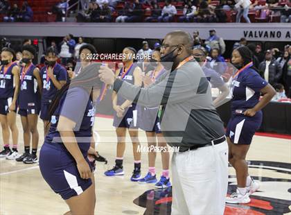 Thumbnail 1 in Bertie vs. Bishop McGuinness (NCHSAA 1A Championship) photogallery.
