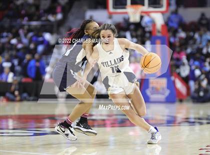 Thumbnail 3 in Bertie vs. Bishop McGuinness (NCHSAA 1A Championship) photogallery.