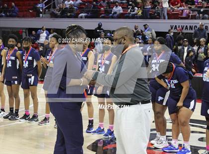 Thumbnail 3 in Bertie vs. Bishop McGuinness (NCHSAA 1A Championship) photogallery.