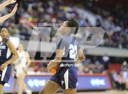 Thumbnail 3 in Bertie vs. Bishop McGuinness (NCHSAA 1A Championship) photogallery.
