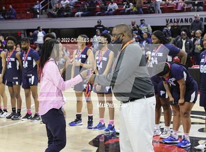 Thumbnail 1 in Bertie vs. Bishop McGuinness (NCHSAA 1A Championship) photogallery.