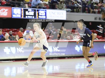 Thumbnail 1 in Bertie vs. Bishop McGuinness (NCHSAA 1A Championship) photogallery.