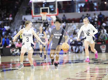 Thumbnail 3 in Bertie vs. Bishop McGuinness (NCHSAA 1A Championship) photogallery.
