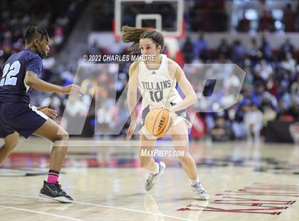 Thumbnail 2 in Bertie vs. Bishop McGuinness (NCHSAA 1A Championship) photogallery.
