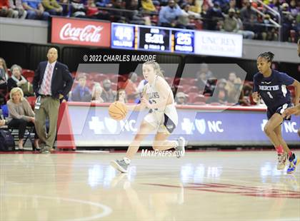 Thumbnail 2 in Bertie vs. Bishop McGuinness (NCHSAA 1A Championship) photogallery.