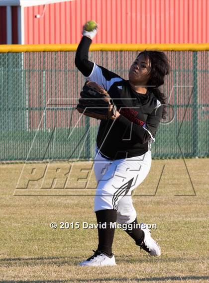 Thumbnail 1 in Nimitz @ Cedar Hill photogallery.
