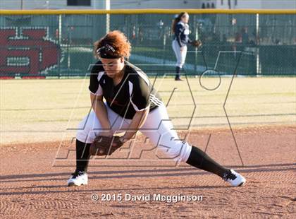 Thumbnail 1 in Nimitz @ Cedar Hill photogallery.