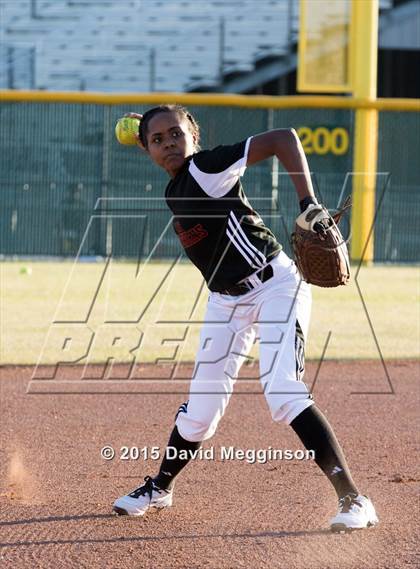 Thumbnail 1 in Nimitz @ Cedar Hill photogallery.