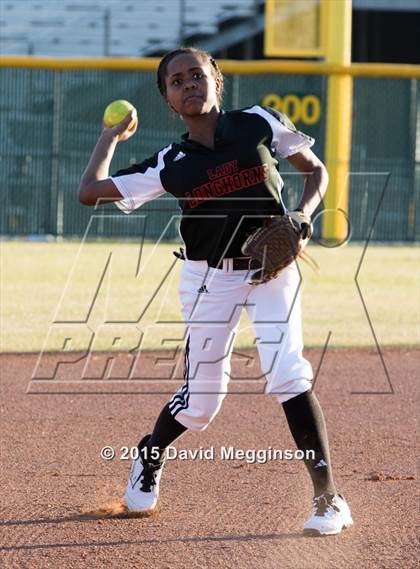 Thumbnail 2 in Nimitz @ Cedar Hill photogallery.