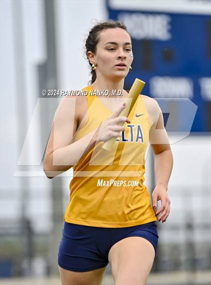 Thumbnail 1 in IHSAA Delta Sectionals (4 x 800 Meter)  photogallery.